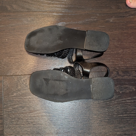 Coconuts by Matisse Fisherman Sandals - Picture 2 of 3